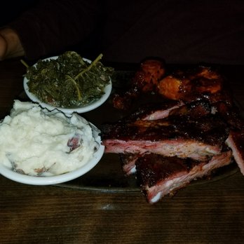 Fink's BBQ Roadhouse - American Near Me - Suffern, New York