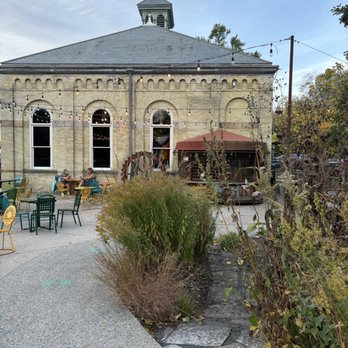 Colectivo Coffee Lakefront - Patio area - Coffee & Tea Near Me - Milwaukee, Wisconsin