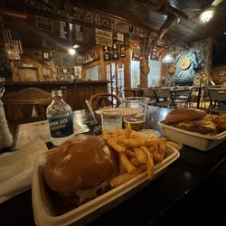 Big Bear Mountain Brewery - Pulled pork sandwich, The Brewery Burger, a lime margarita and a blonde ale