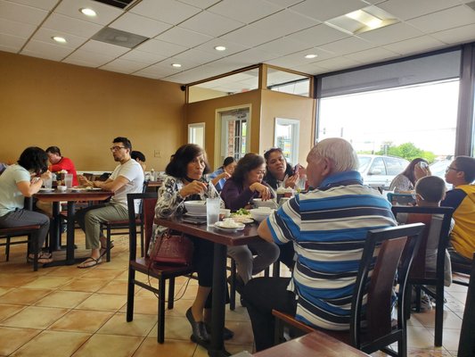 Pho Ha by null
