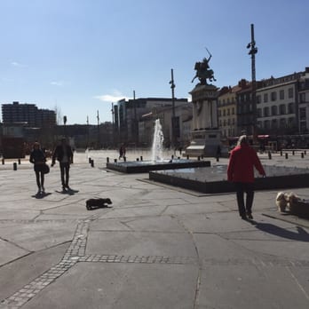 Place de Jaude - Public Plazas Near Me
