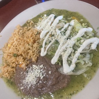 Mama Mayra's Kitchen - 3. Enchiladas Verdes - Mexican Near Me - Eugene, Oregon Mama Mayra's Kitchen - 3. Enchiladas Verdes - Mexican Near Me - Eugene, Oregon