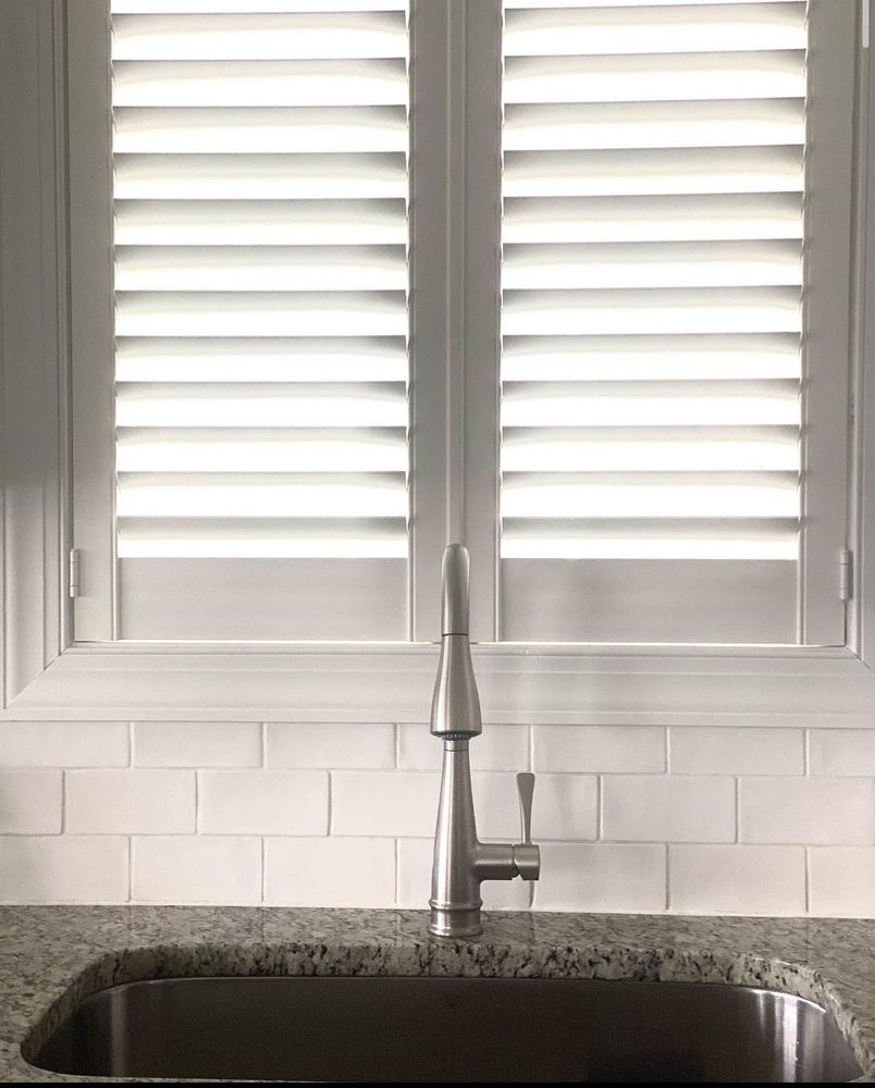 Slide of LT Plumbing Solutions