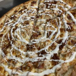 C & N Pizza - Chicken Bacon Ranch Pizza