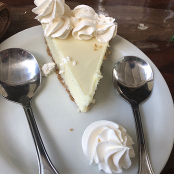 Caroline's - Key lime pie slice - American Near Me - Key West, Florida Caroline's - Key lime pie slice - American Near Me - Key West, Florida