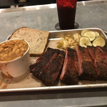 Mabel's BBQ - Barbeque Near Me - Cleveland, Ohio