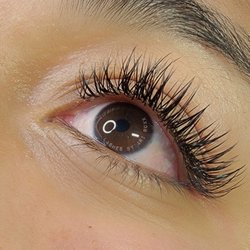 Lashes By Ari Roxx
