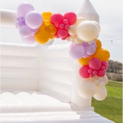 Glory Entertainment Events - Balloon Garland on white Bounce House