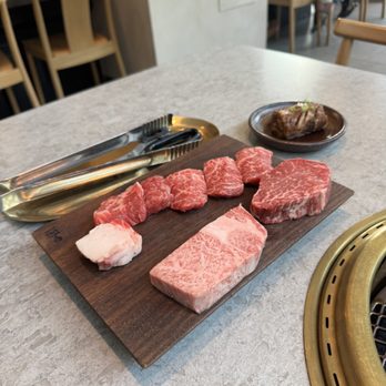 Onkee Korean Grill House - 4 different cuts of meat from one of the dinner sets - Korean Near Me - Honolulu, Hawaii Onkee Korean Grill House - 4 different cuts of meat from one of the dinner sets - Korean Near Me - Honolulu, Hawaii