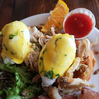 Huevos Gourmet - Mexican Near Me - Mississauga, Ontario