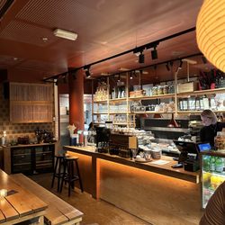 Rent Mel Bakeri og Pizzeria - Partial view of the kitchen