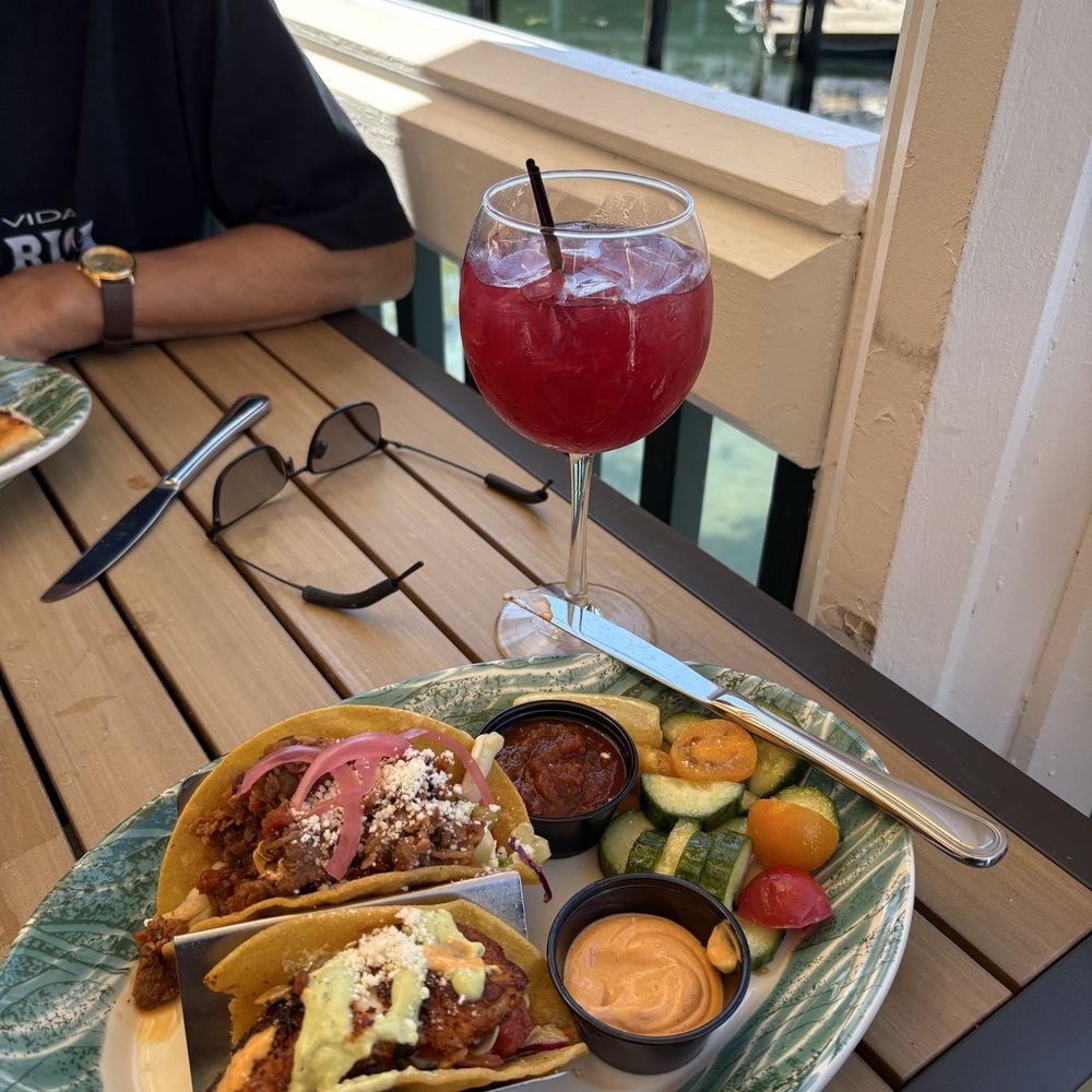 Fish and steak taco, ginger and juice Fish and steak taco, ginger and juice
