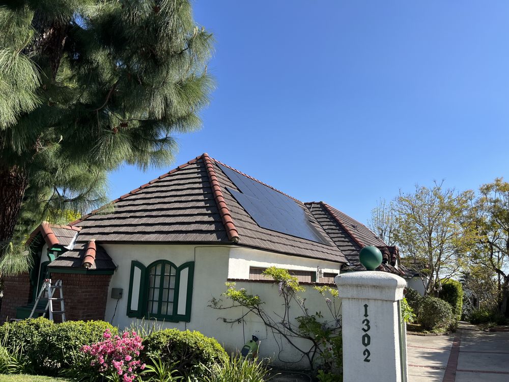 Slide of Cowboy's Roofing 