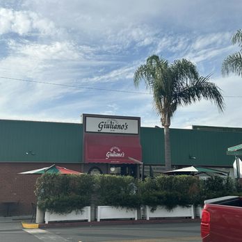 GIULIANO’S DELICATESSEN - Updated December 2024 - 1398 Photos & 1281 ...