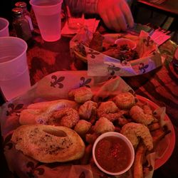 The Maison - Fried shrimp basket - these are tasty