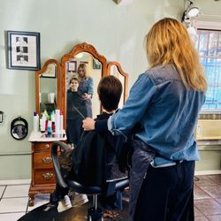 Espie's Hair Studio