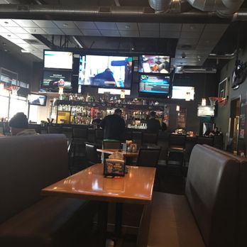 Round Table Pizza - Pizza Near Me - Highland, California