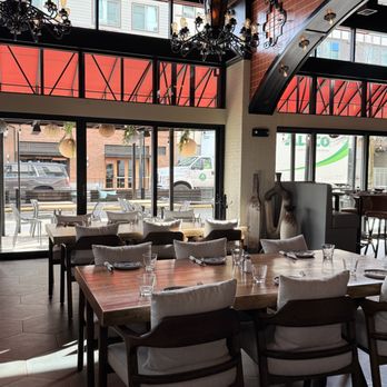 Agave Cocina & Tequila - Dining room - Mexican Near Me - Bothell, Washington Agave Cocina & Tequila - Dining room - Mexican Near Me - Bothell, Washington