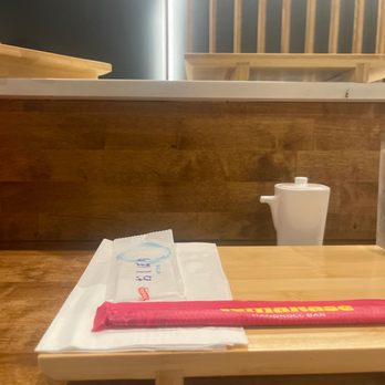 Temakase Hand Roll Bar - 2nd Ave - Sushi Bars Near Me - New York, New York