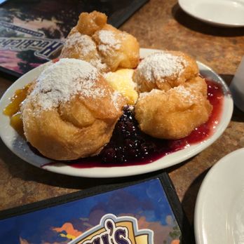 Huckleberry's Breakfast & Lunch - The beignets - American Near Me - San Jose, California Huckleberry's Breakfast & Lunch - The beignets - American Near Me - San Jose, California