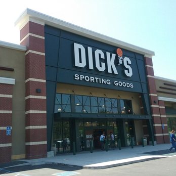 DICK'S Sporting Goods - Hanging out with mom - Sports Wear Near Me - Morgan Hill, California