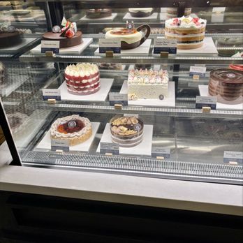 Paris Baguette - Inside - Bakeries Near Me - San Antonio, Texas