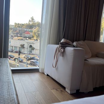 1 HOTEL WEST HOLLYWOOD - Updated July 2024 - 306 Photos & 141 Reviews