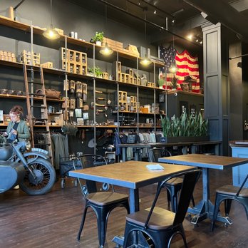 Bond & Bevel - Coffee & Tea Near Me - Caldwell, Idaho