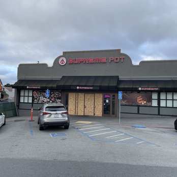 Supreme Pot - Front entrance - Hot Pot Near Me - Daly City, California