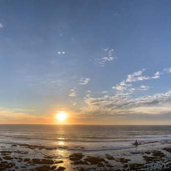 Moss Beach Distillery - Moss Beach Sunset from the Lot - Seafood Near Me - Moss Beach, California