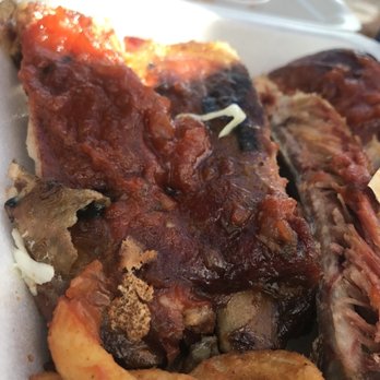 Toni's Bar-B-Que - ows ribs and onions in a styrofoam container - Barbeque Near Me - Prineville, Oregon Toni's Bar-B-Que - ows ribs and onions in a styrofoam container - Barbeque Near Me - Prineville, Oregon