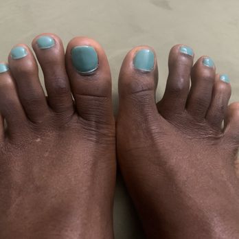XY Nail Spa - I think they did a great job on my toes. - Nail Salons Near Me - Chicago, Illinois