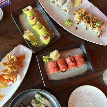 Blue Sushi Sake Grill - Crunchy Red Yellowtail Serrano - Sushi Bars Near Me - Tempe, Arizona Blue Sushi Sake Grill - Crunchy Red Yellowtail Serrano - Sushi Bars Near Me - Tempe, Arizona