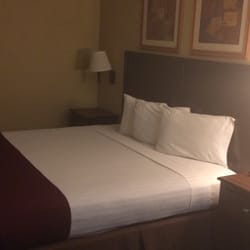 Best Value Inn & Suites - Big Comfy Bed.