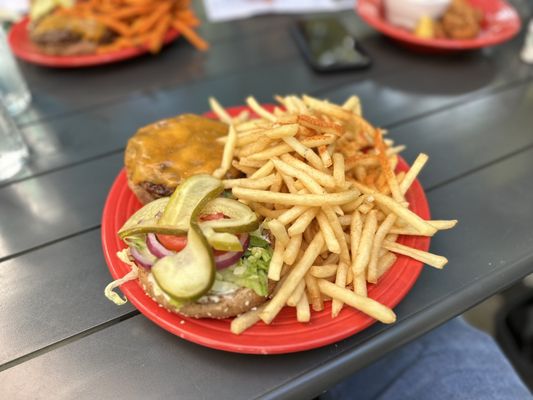 Barnaby's Cafe by null