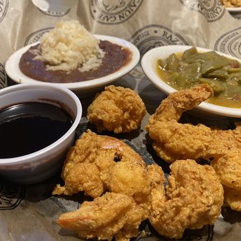 Razzoo's Cajun Cafe - Shrimp basket with red beans and rice and green beans - Cajun/Creole Near Me - Fort Worth, Texas Razzoo's Cajun Cafe - Shrimp basket with red beans and rice and green beans - Cajun/Creole Near Me - Fort Worth, Texas