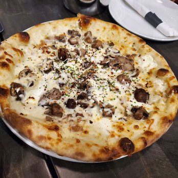 The Rec Room - Mushroom pizza - Arcades Near Me - Burnaby, British Columbia The Rec Room - Mushroom pizza - Arcades Near Me - Burnaby, British Columbia