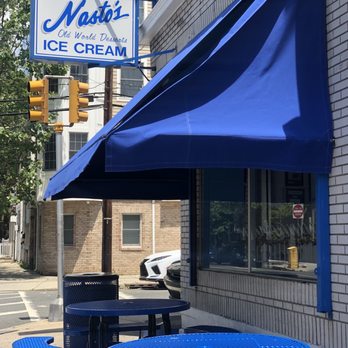 Nasto's Ice Cream - blue tables and umbrella - Ice Cream & Frozen Yogurt Near Me - Newark, New Jersey
