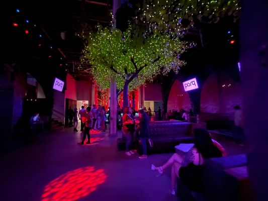 PARQ - Updated November 2025 - 705 Photos & 470 Reviews - 615 Broadway