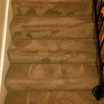 Easy Clean Carpet & Upholstery Cleaning - Staircase steam/shampoo - Carpet Cleaning Near Me - Marblehead, Massachusetts Easy Clean Carpet & Upholstery Cleaning - Staircase steam/shampoo - Carpet Cleaning Near Me - Marblehead, Massachusetts