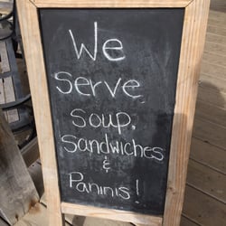 A La Mode - Soup and panninis available