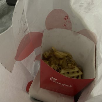 Chick-fil-A - ows a basket of french fries - Fast Food Near Me - Covington, Georgia Chick-fil-A - ows a basket of french fries - Fast Food Near Me - Covington, Georgia