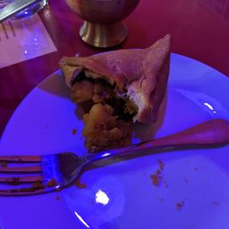 Samosa filled with veggies Samosa filled with veggies