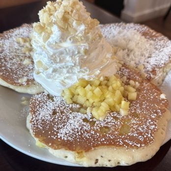 Eggs 'n Things - Hawaiian Whipped Sampler - Breakfast & Brunch Near Me - Honolulu, Hawaii