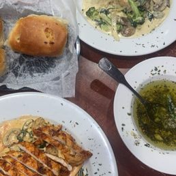 Herb and Oil Mix, Chicken Ala Cassa with Broccoli, Shrimp Florentine Herb and Oil Mix, Chicken Ala Cassa with Broccoli, Shrimp Florentine
