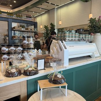 Madame Olivia - Inside the cafe - Coffee & Tea Near Me - North Miami, Florida
