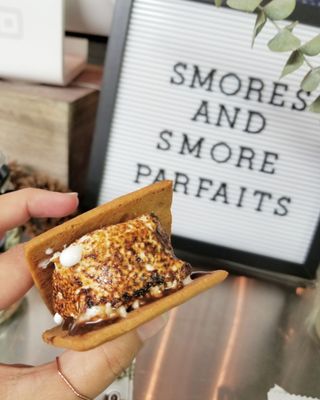 1927 S'mores Company by null