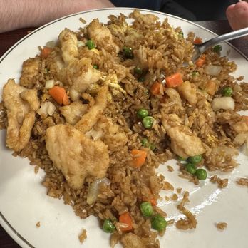 Golden City - Chicken friend rice - Chinese Near Me - New Braunfels, Texas