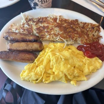 Russell's - Sausage & 2 Eggs - American Near Me - Pasadena, California Russell's - Sausage & 2 Eggs - American Near Me - Pasadena, California