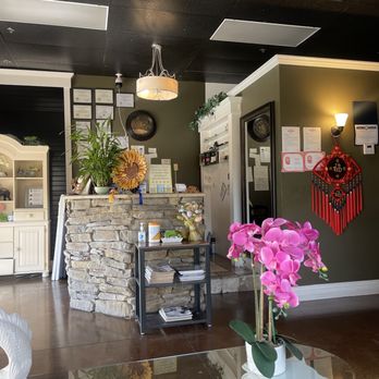 Sunshine Day Spa - Waiting Area - Massage Near Me - Norco, California
